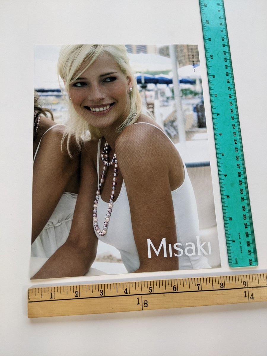 1-page Clipping pretty woman smile pearl necklace photo Misaki