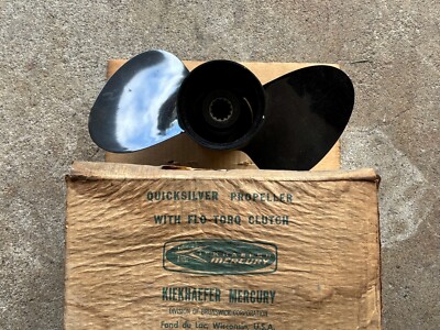 NOS Quicksilver Mercury 48-56242-1F Propeller Outboard Prop 2 Blade Black
