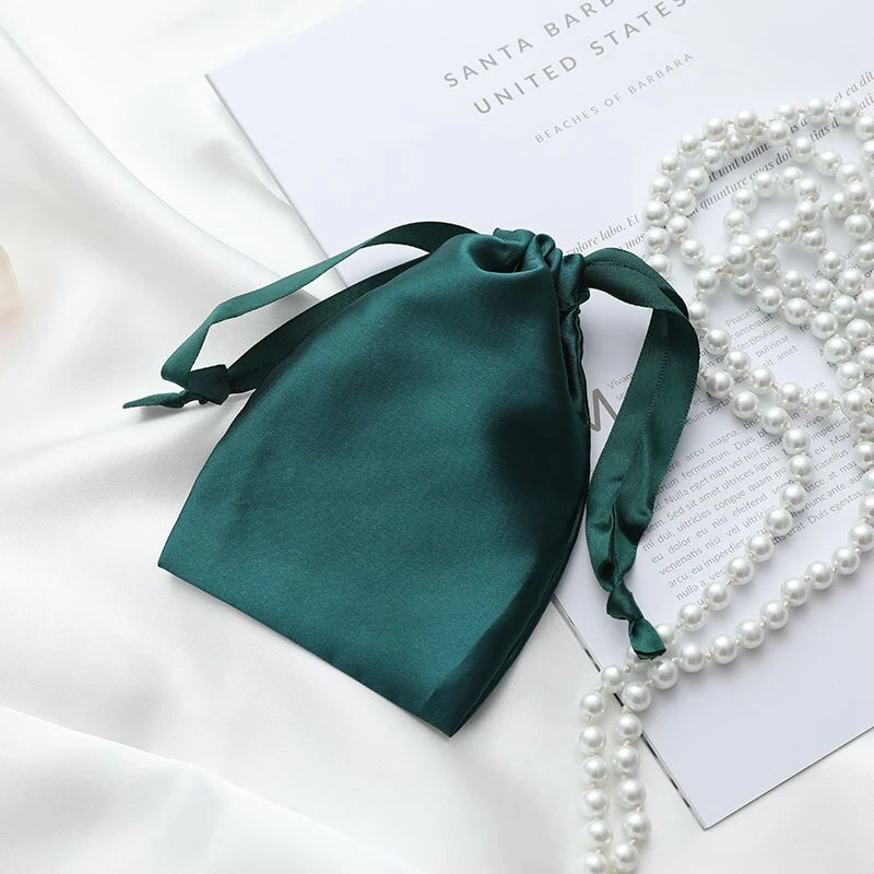 Bolsa con cordón accesorios de seda artificial embalaje de regalo bolsa a prueba de polvo máscara para ojos Foto 4 de 4