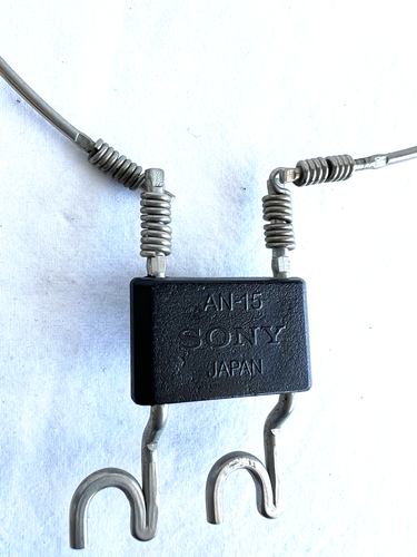 Sony AN-15 UHF Loop Antenna Vintage Sony TV Made in Japan - Picture 2 of 4