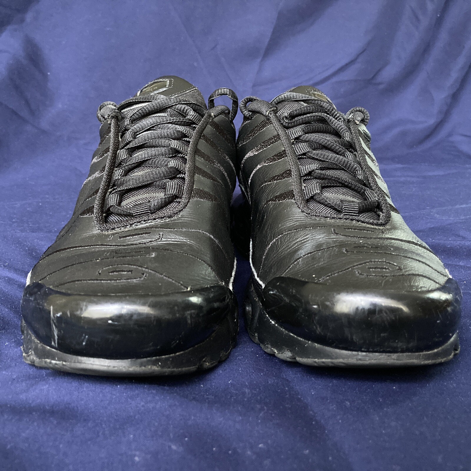 leather air max plus