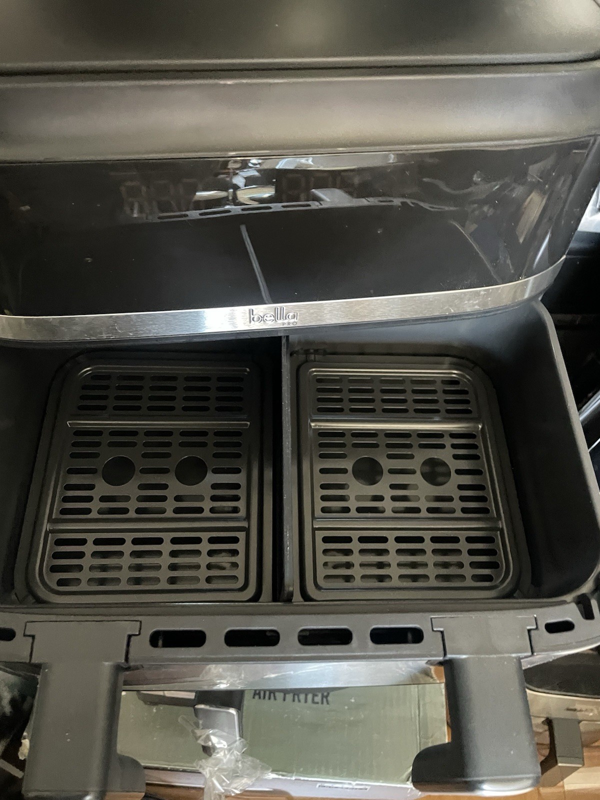 bella PRO - 4-qt. TriZone Touchscreen Air Fryer with Dual Flex Basket