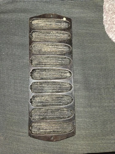 Griswold Crispy Corn Bread Stick Pan No 273 Erie PA USA 930 Vintage Cast Iron