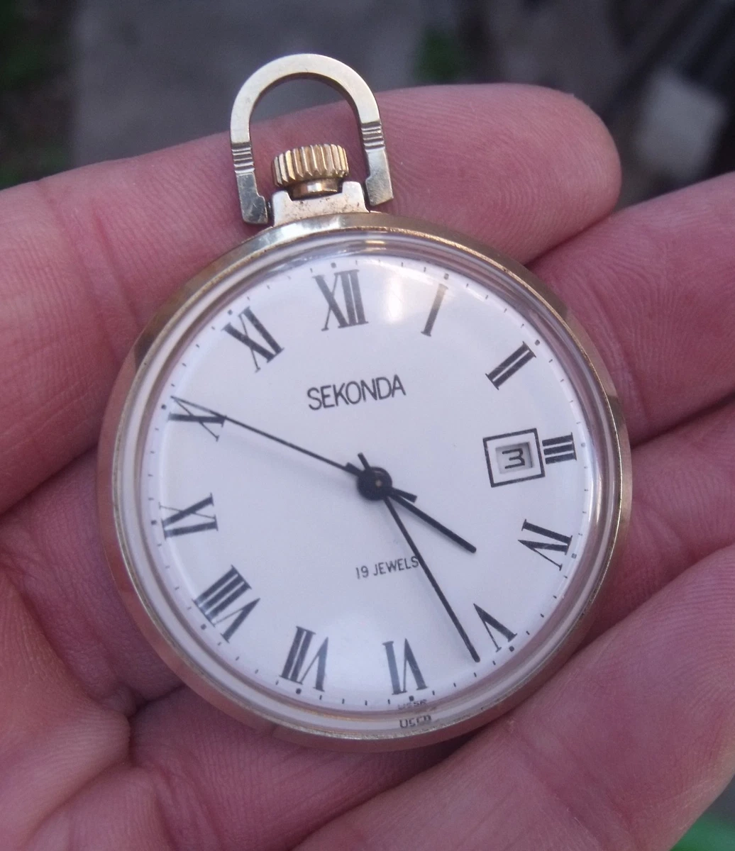 RELOJ BOLSILLO SEKONDA 19 JOYAS CHAPADO EN ORO USADO, SEGUNDO CENTRAL, FUNCIONANDO.