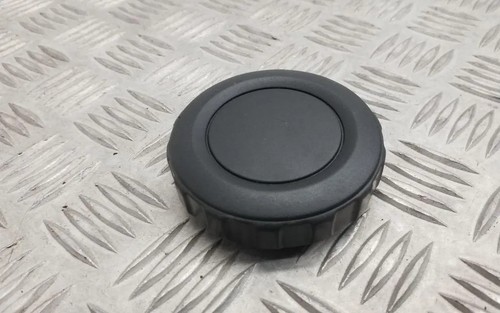 VW PASSAT Variant B7 365 Andere Teile des Innenraums 8K0881671 2.00 34730765