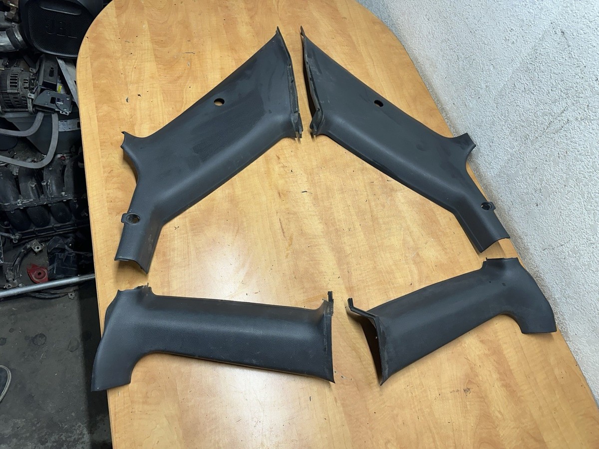 89-93 Nissan 240sx S13 Coupe OEM B C Pillar Quarter Window Trim