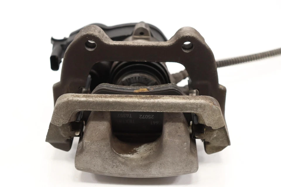 MERCEDES S450 W222 2018-2020 pinza de freno de disco trasera derecha del lado del pasajero OEM Foto 4 de 4