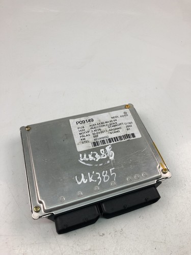 AUDI A4 8E2, B6 Motorsteuergerät ECU 8E0909552 0261207494 23420136