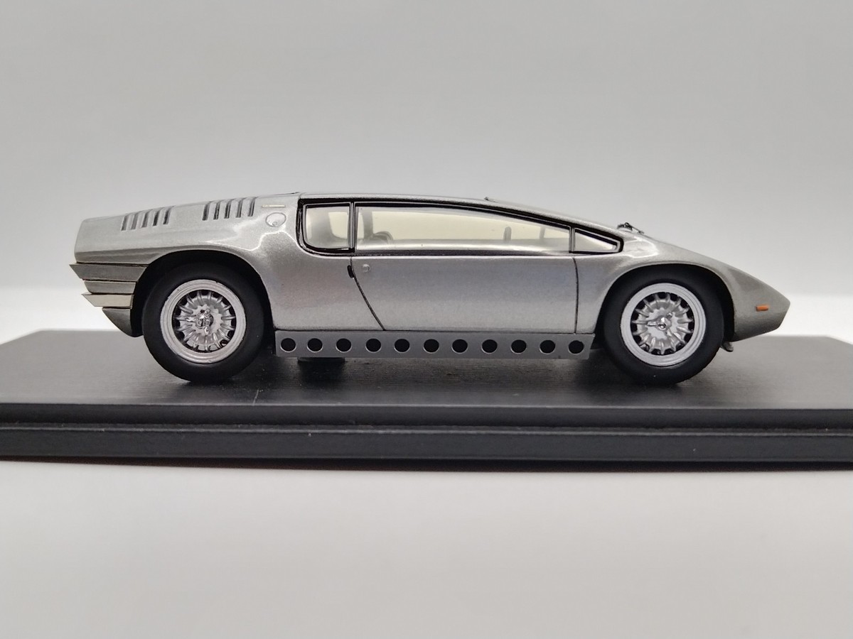 Spark 1/43 Bizzarrini Manta 1972. Extremely Rare! | eBay