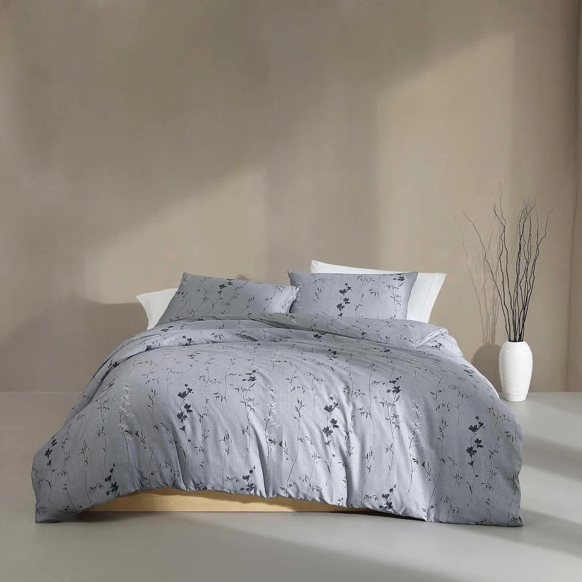 Calvin Klein Floral Duvet Covers & Bedding Sets for sale | eBay