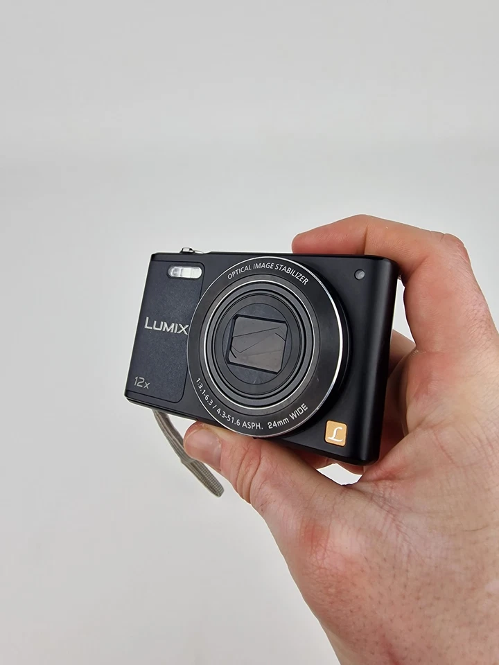 Panasonic Lumix DMC-SZ10, photo 3 of 5