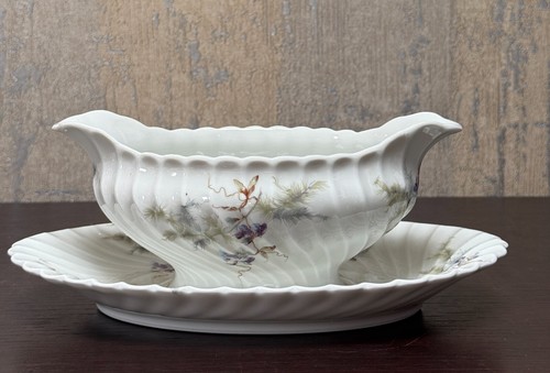 Haviland Limoges Gravy Boat with an Underplate France