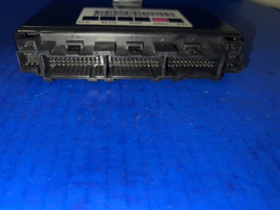 Módulo de control de carrocería Suburban 2003-2006 15116066 programado para tu VIN BCM Foto 3 de 3