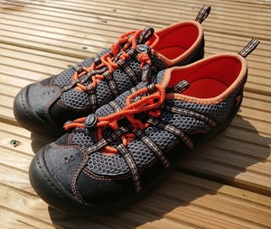 clarks water shoes
