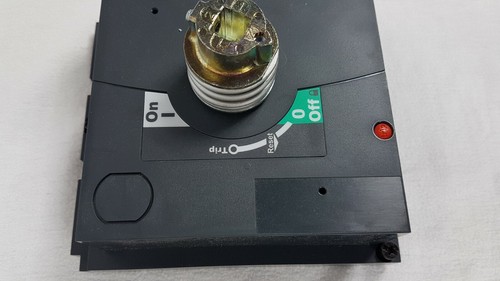 Schneider LV432598 Extended Standard Rotary Handle - Compact NSX400/630 Unused - Picture 3 of 8