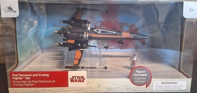 Star Wars Poe Dameron ~ X-Wing Fighter Disney Store Exclusive ~ Last Jedi NIB