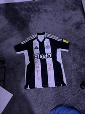 NUFC Signed Shirt - Howe,Jason Tindall,Pope,Hall,Barnes,Murphy,Willock,Jaouen