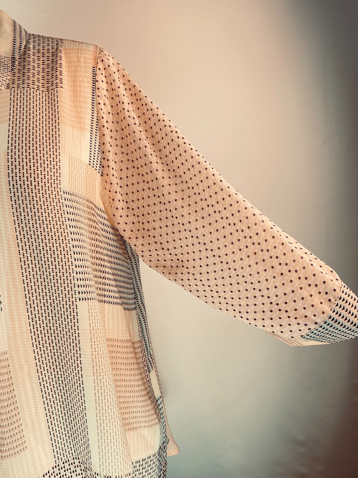 Rose & Olive Patchwork Geometric Design Blouse Sz… - image 4