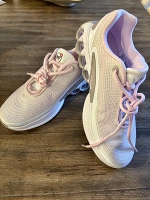 Nike Air Max DN GS  Pink Foam Platinum Violet  size 5y/6.5w 