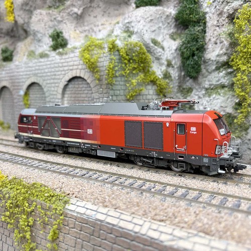 Locomotive électrique Vectron, 249 001, DB Cargo, Ep. VI digital son - TRIX 2529 | Condition: Neuf