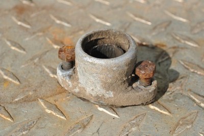 Original Maytag Multi-Motor Gas Engine Exhaust  Flex Pipe Mounting Flange