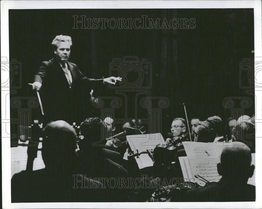 1957 Press Photo Valter Poole - DFPC44993