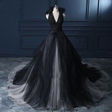 Black Gothic Wedding Dresses Halter Tulle Bridal Gowns Backless Lace Appliques