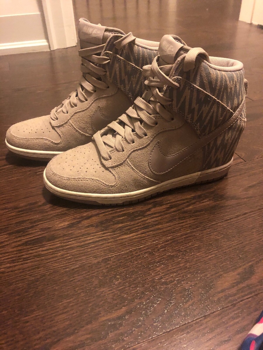 nike wedge sneakers india