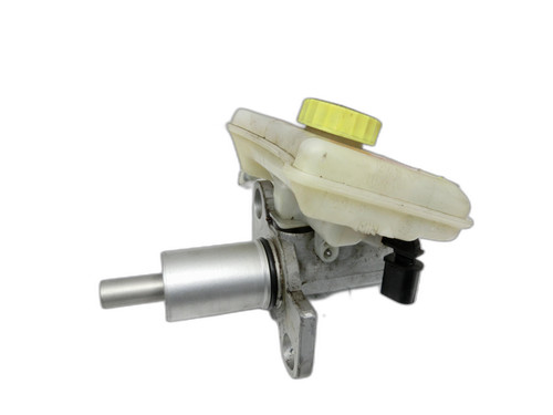 Hauptbremszylinder Bremszylinder für Seat Exeo ST 09-13 8E0611021