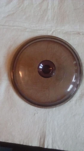 Amber Pyrex Replacement Lid V-2.5-C  - 8-1/2"