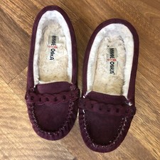Moccasin Minnetonka BurgundyMaroon Slipper Size 6