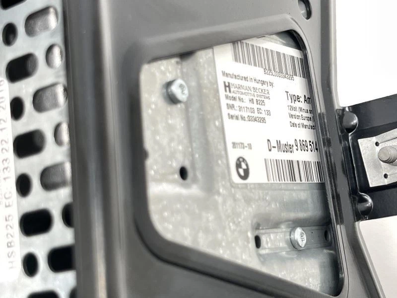 BMW M2 2017 amplificador Harman Kardon con diseño de sonido activo con soporte 56161 Foto 4 de 4