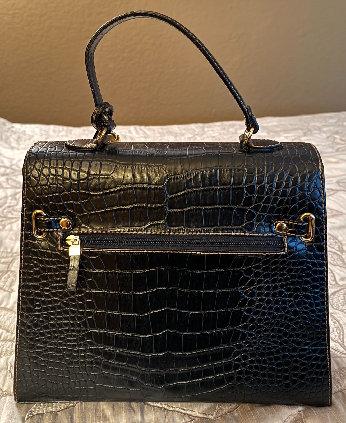 Classic Style Black Alligator Pattern Leather Top… - image 2