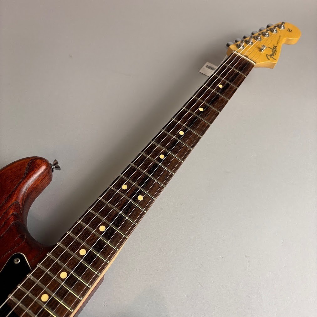 Fender FSR American Standard Hand Stained Ash Stratocaster 2011