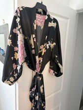 CHRYSANTHEMUM  CRANE LONG KIMONO ROBE