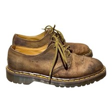 Women  s Vintage Dr Marten Made in England  1561 Leather Oxfords Size 5