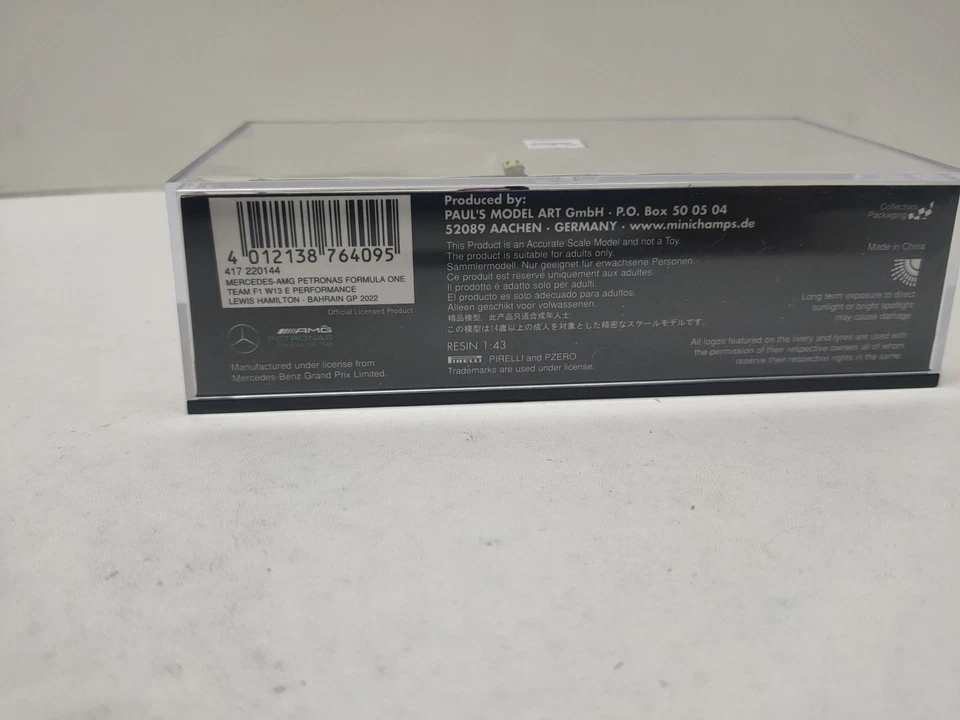 Mercedes W13 Hamilton Bahrain GP 2022 1/43 Minichamps - Photo 4/4