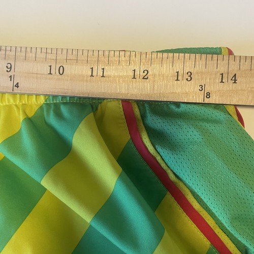 Nike Damen Dri-Fit Shorts Medium grün gelb leicht Laufen gefüttert - Bild 8 von 10