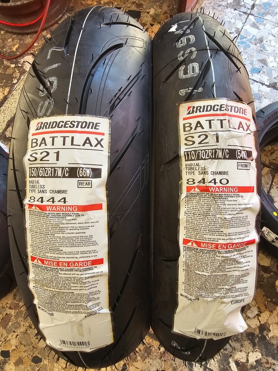 ☆ブリヂストン S21 190/55ZR17 MM632(に741） Bridgestone S21 190