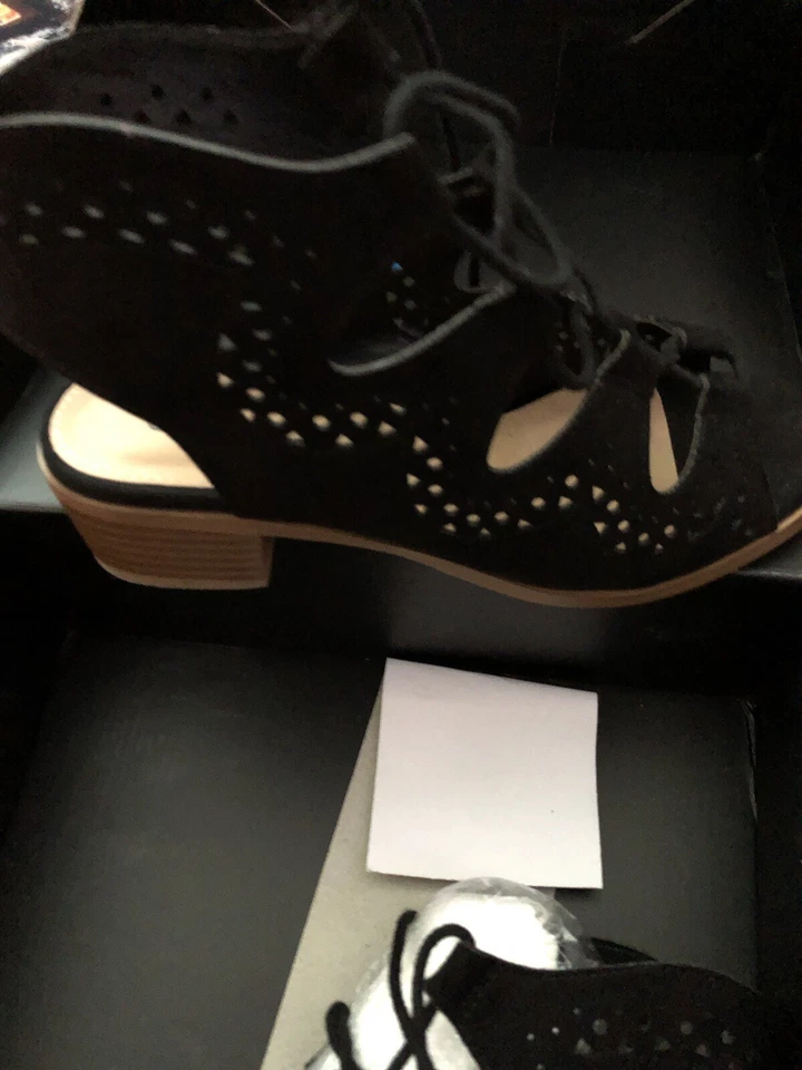 Womens formal black suede Sandals Size 4  wide fit E - Image 3 of 4