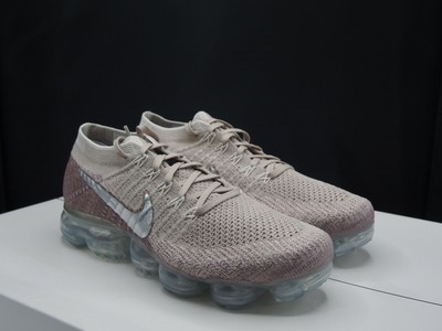 chrome vapormax