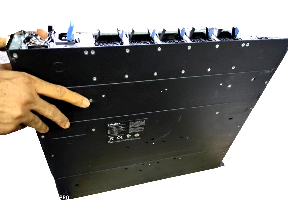 Celestica D2020 Switch (Rear-to-Front airflow) P/N:R0697-F0011-01 - Image 3 of 4