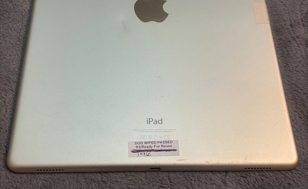 Apple iPad Pro 1st Gen 128GB A1584 12.9