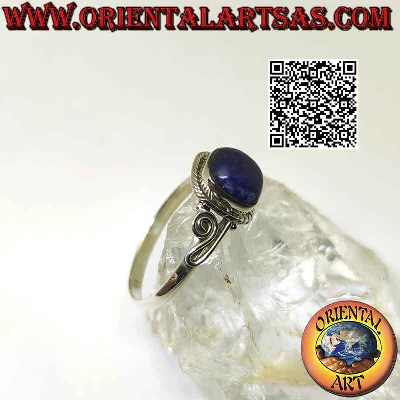 Anello in argento 925 ‰ lapislazzulo cabochon contornata da intreccio e spirale - Immagine 3 di 4