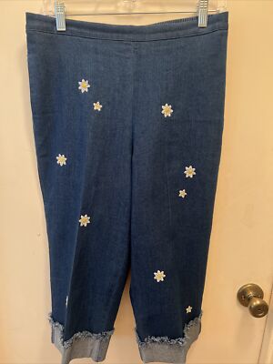 Alfred Dunner Pull On Cuffed Denim Women Size 10 Petite