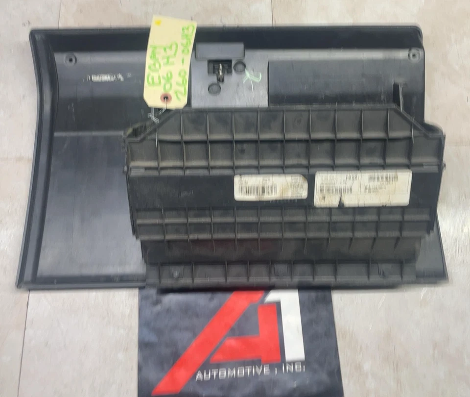 2006-2010 HUMMER H3 Hummer H3 Dashboard Glovebox Storage Compartment Black OEM - Image 4 of 4