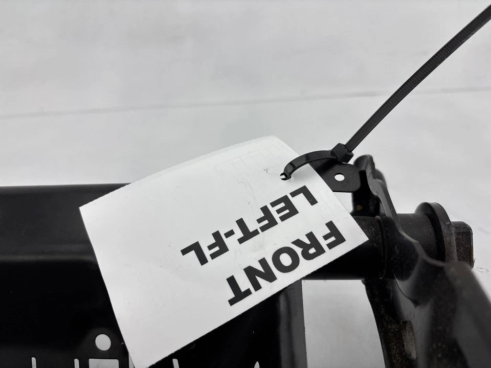 Audi A4 Quattro 2009-2013 asiento delantero izquierdo marco de pista inferior con motores OEM Foto 3 de 4