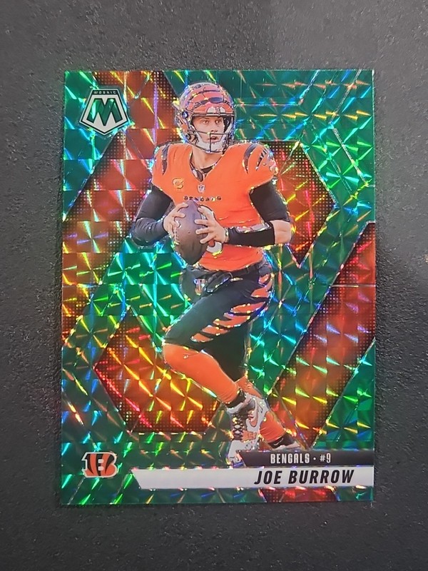 2025 Panini Mosaic - Joe Burrow #97 Green Mosaic Prizm