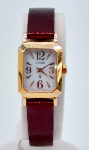SEIKO LUKIA V111-0BH0 Solar Watch w/Box 