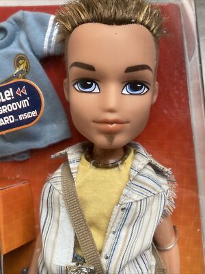 MGA Bratz Boyz BOYS THE FUNK OUT! Fashion Collection CAMERON Doll +Card + Outfit